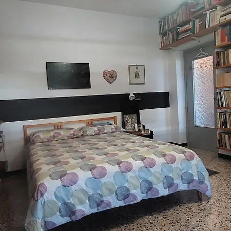 Casa Dei Libri Nel Monferrato Apartman *