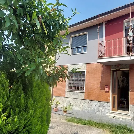 아파트 Casa Dei Libri Nel Monferrato