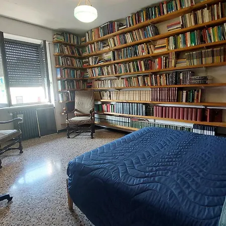 Casa Dei Libri Nel Monferrato 아파트 *